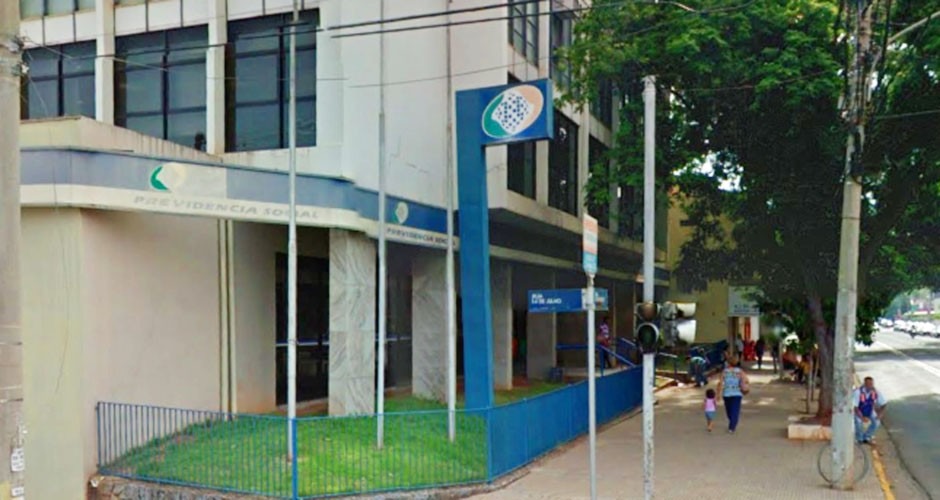 Pedidos e concessões de benefícios do INSS batem recorde em agosto