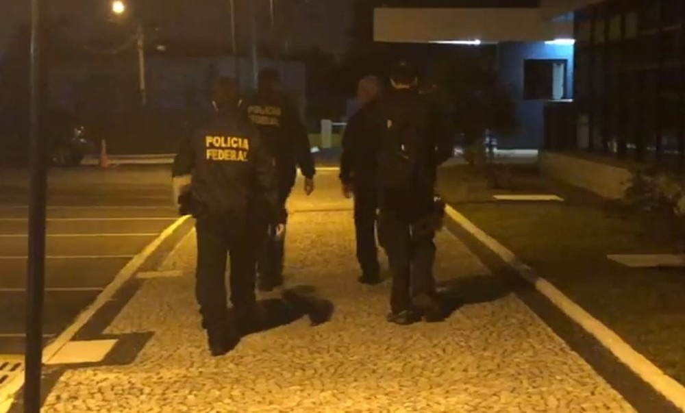 PF deflagra operação contra núcleo financeiro do PCC em MS e outros 6 estados Operação Cravada cumpre 55 mandados de busca e apreensão e 30 mandados de prisão, em sete estados. Divulgação/PF