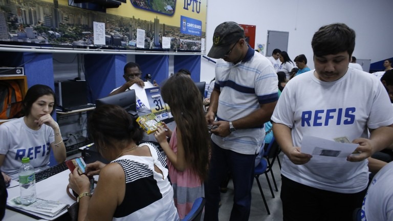 Últimos dias para aproveitar desconto de até 90% no Refis Natalino Diogo Gonçalves