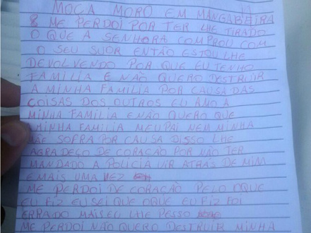 Fotógrafa recebe carta de ladrão arrependido em João Pessoa Ladrão se diz arrependido e que não quer destruir a própria família (Foto: Soldado Alyson Viana/Polícia Militar)