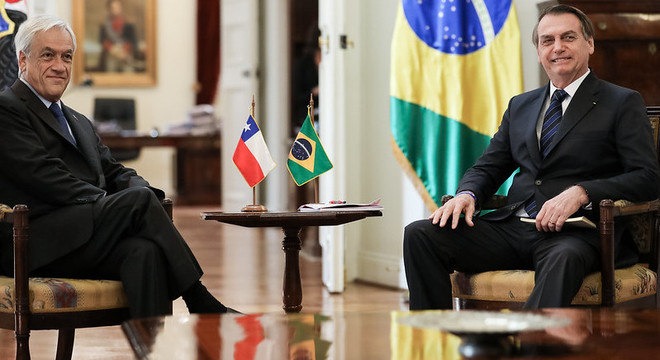 Bolsonaro admite, no Japão, preocupação com conflitos no Chile Bolsonaro e Piñera se encontraram em março deste ano
Marcos Corrêa/PR