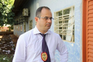 Vândalo invade, inutiliza materiais e depreda posto de saúde O delegado suspeita de que usuários de drogas tenham entrado no posto (Foto: Marcos Ermínio)