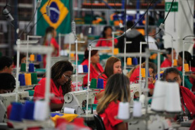 Conforme a procuradora, mulheres e negros são os mais atingidos pela discriminação no ambiente de trabalhoMarcelo Camargo/Agência Brasil