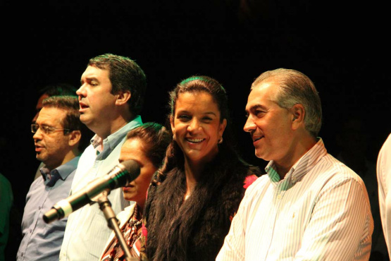 Com presença do governador, primeira noite do Festival de Inverno de Bonito reúne 4 mil pessoas Com presença do governador, primeira noite do Festival de Inverno de Bonito reúne 4 mil pessoas