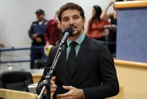 Para vereador, maior desafio é mostrar a conexão da água com todos os assuntos. (Foto: Assessoria/ Vereador)