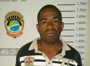 Zoel foi preso no último dia 14, após roubar dois taxistas. (Foto: Divulgação/PC)