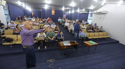 Em três anos, servidores estaduais recebem aumento de 33,23% Considerando promoções e outras conquistas, aumento salarial foi quase 100% superior à inflação.