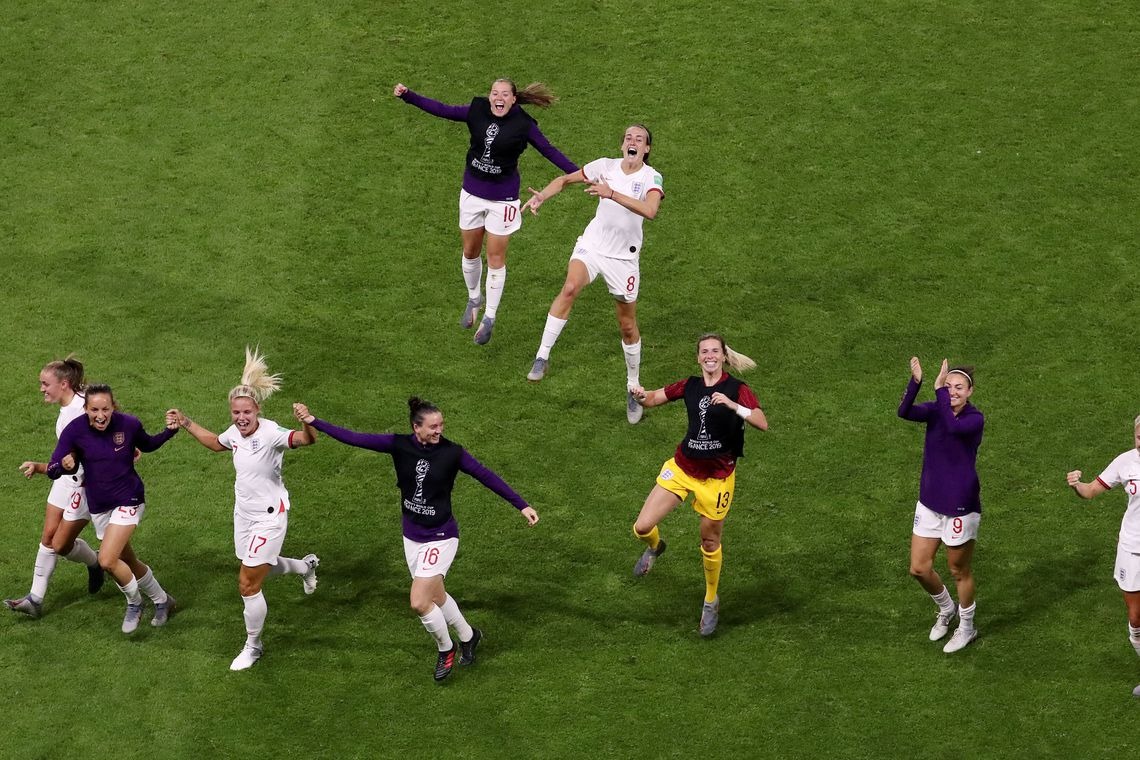 Inglaterra vence Noruega e se torna 1ª semifinalista da Copa feminina Reuters/Yves Herman