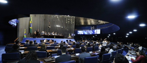 Câmara retoma atividades e votará renegociação das dívidas de estados com União