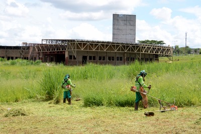 Trabalho de limpeza executado pela Solurb será reduzido - Foto: Bruno Henrique / Correio do Estado