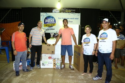 Morador fisga peixe de 5,3 kg e leva mobília para casa Fotos – A. Frota
