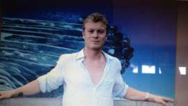 Copyright British Broadcasting Corporation 2015 Paul deveria retornar ao Reino Unido via Dusseldorf