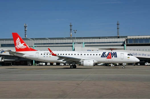 LAM Embraer ERJ 190