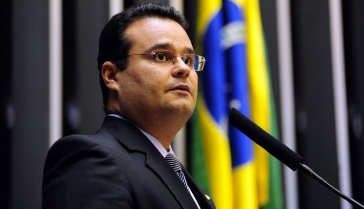 Fábio Trad critica projeto de taxar a modalidade de produção de energia Fábio Trad critica projeto de taxar a modalidade de produção de energia