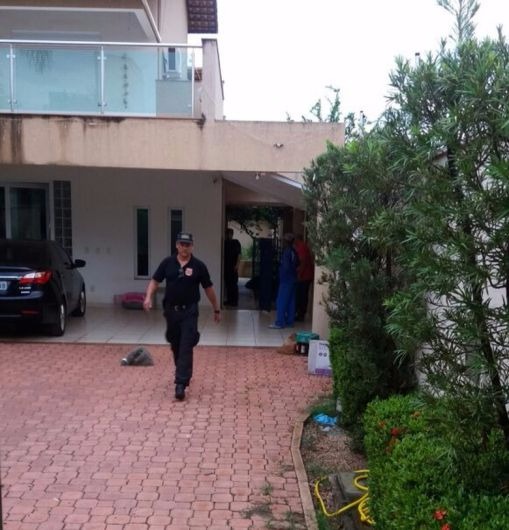 Polícia Federal cumpre mandados em Palmas durante a operação Marcapasso - Crédito: (Nathália Henrique/G1)