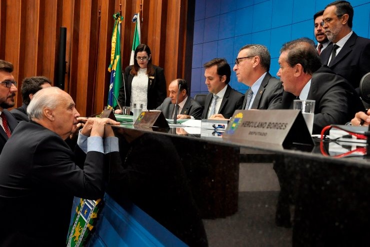 Na primeira sessão da semana, oito matérias estão pautadas para a Ordem do Dia Luciana Nassar