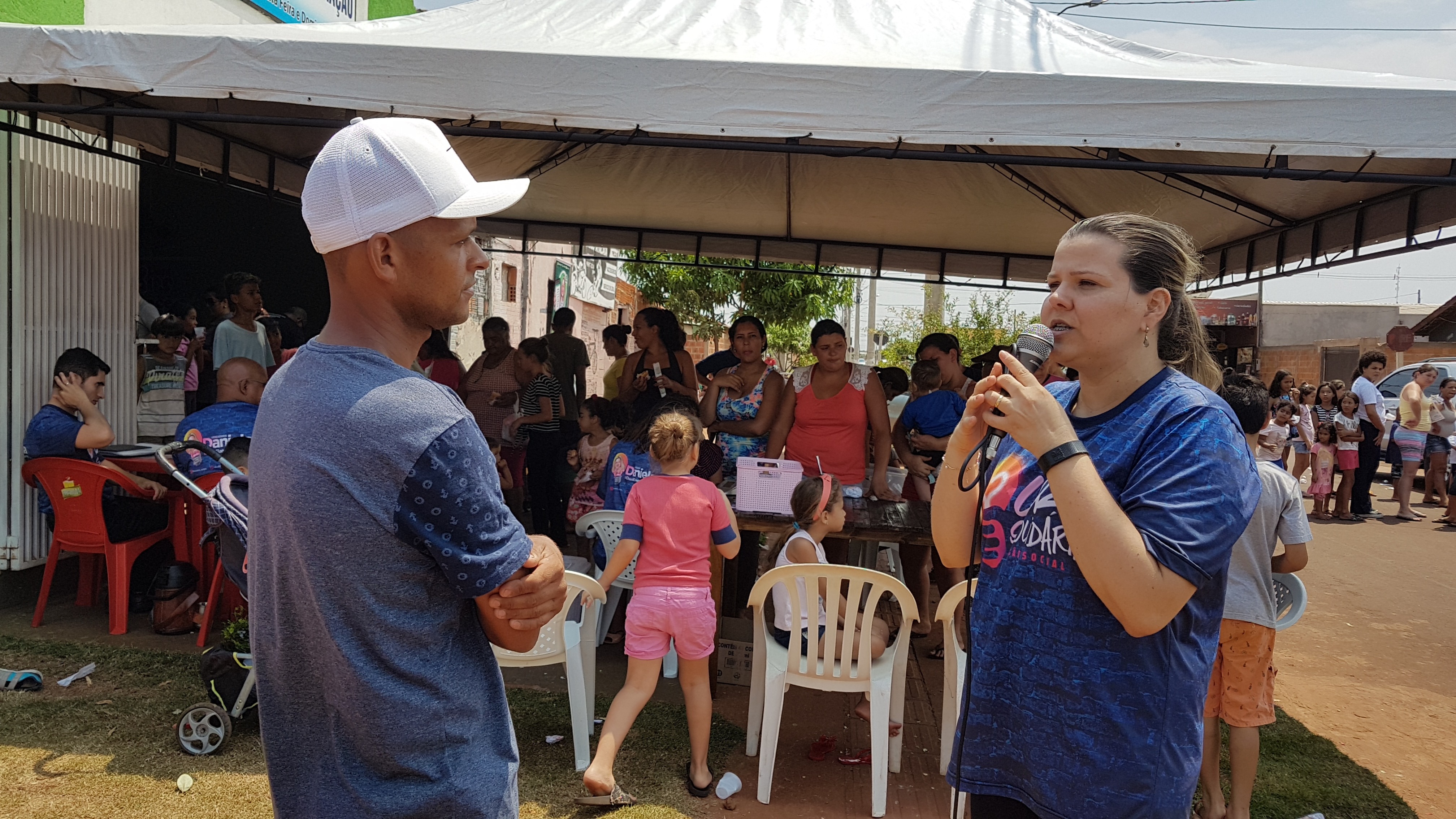 Vereadora Daniela Hall e o presidente da Associação dos Moradores Agnaldo Aguiar, na abertura dos trabalhos
Foto: Divulgação