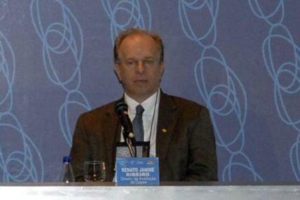 Novo ministro da Educação, Renato Janine Ribeiro, toma posse no dia 6 de abrilAntonio Cruz/ Arquivo Agência Brasil