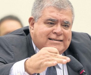 Deputados reagem à ação de carimbar políticos de bandidos Marun defende Temer e critica a criminalização da política - Marcelo Camargo/Agência Brasil