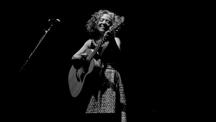 Vozes e presença feminina marcam a semana na Morada dos Baís