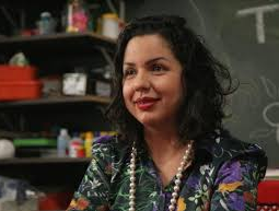 Ariane Osshiro, educadora parental e facilitadora em Comunicação Não-Violenta. Divulgação