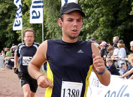 Andreas Lubitz é suspeito de ter derrubado de propósito o avião da Germanwings: ele sofria de depressão, apontam evidências Foto: AFP