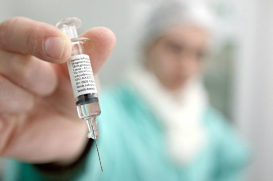 Novo medicamento poderia fazer idoso de 90 anos ter o sistema imunológico de alguém de 20 Novo medicamento poderia fazer idoso de 90 anos ter o sistema imunológico de alguém de 20