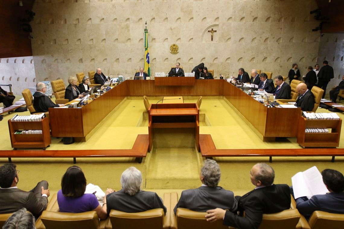 STF suspende julgamento de prisão após condenação em segunda instância undefined