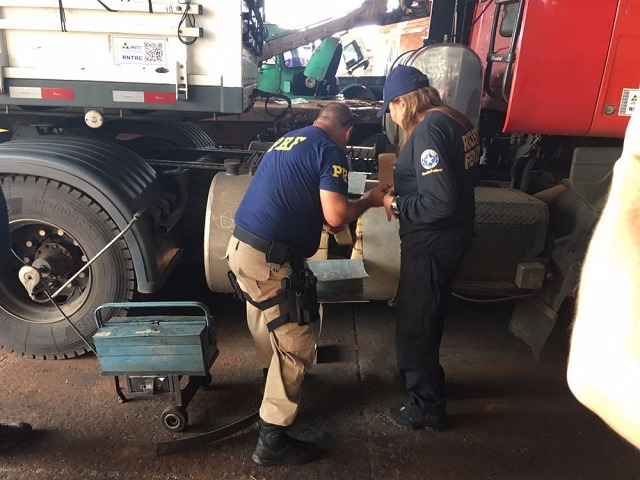 Maconha em tanques de óleo diesel é apreendida durante ação conjunta