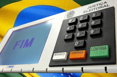 Mais de 500 mil podem votar fora do Brasil neste ano. Divulgação/TSE