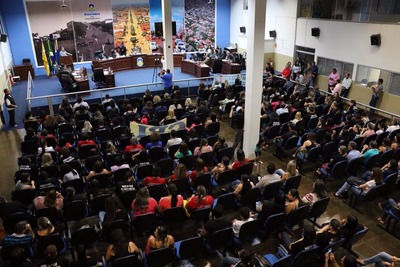 A sessão acontece no plenário da Casa de Leis na tarde desta quarta-feira (08) / Foto: Assessoria
