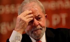 Defesa de Lula entra com novo pedido de habeas corpus para evitar prisão Defesa de Lula entra com novo pedido de habeas corpus para evitar prisão