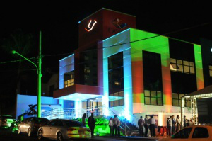 O novo espaço conta com estrutura avançada de diagnóstico por imagem e consultórios de 16 especialidades médicas. (Foto: Alcides Neto)