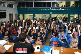 Professores prometem parar nesta terça-feira contra Projeto de Lei Complementar Projeto foi aprovado quarta-feira, 10 - Foto: Divulgação