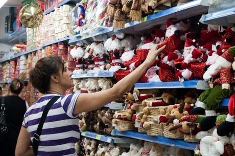 Cerca de 73% dos brasileiros vão comprar algum presente
Julia Chequer/R7 - 28.11.09