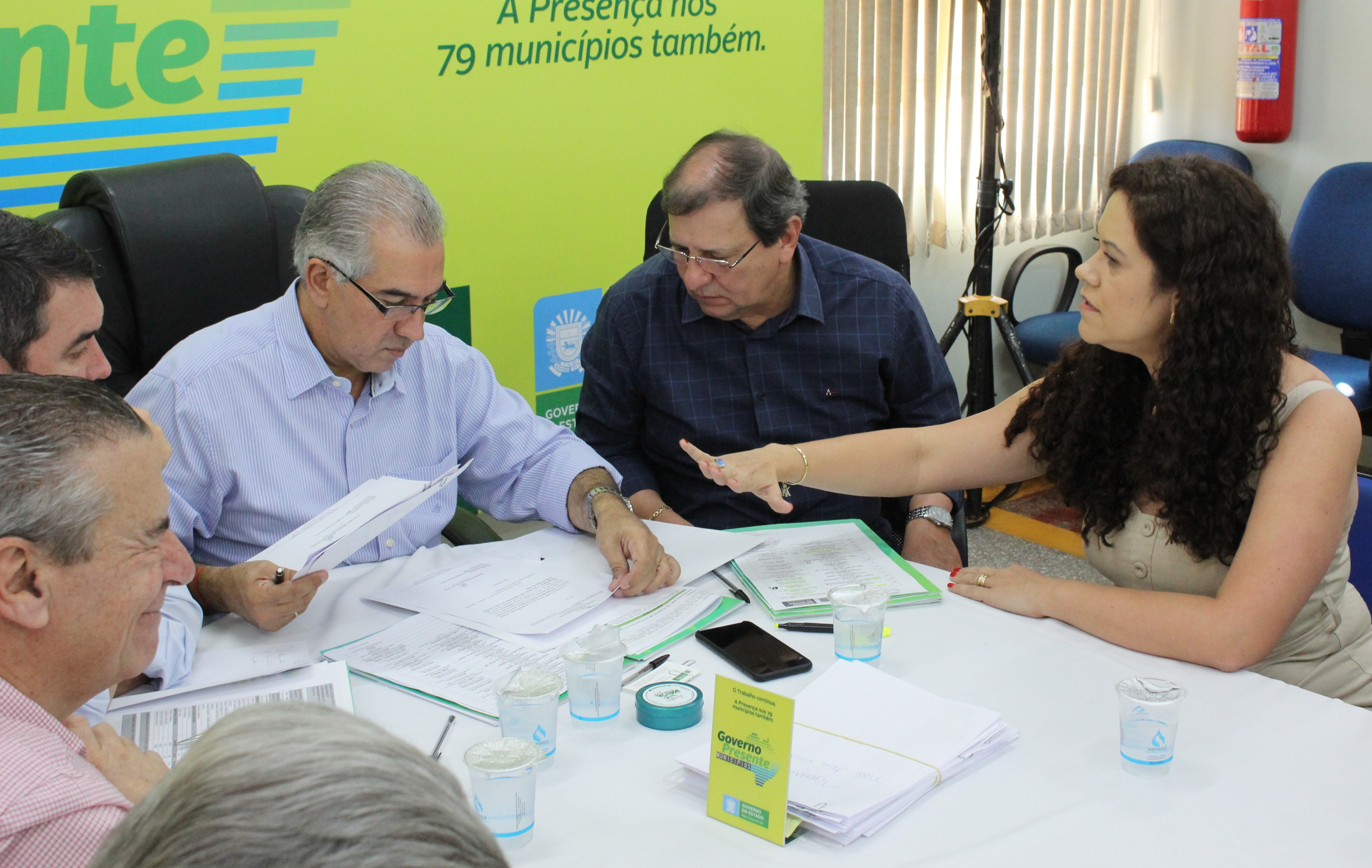 Juti pede asfalto dentro da cidade; prefeita destaca ações do governo Foto: Chico Ribeiro