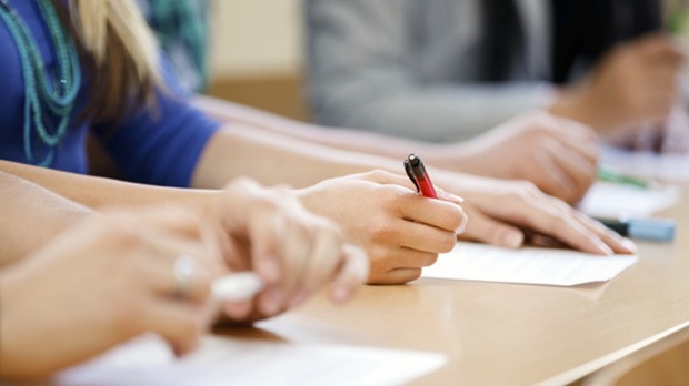 Com salário de até R$ 25 mil, julho começa com mais de 900 vagas em concursos Com salário de até R$ 25 mil, julho começa com mais de 900 vagas em concursos