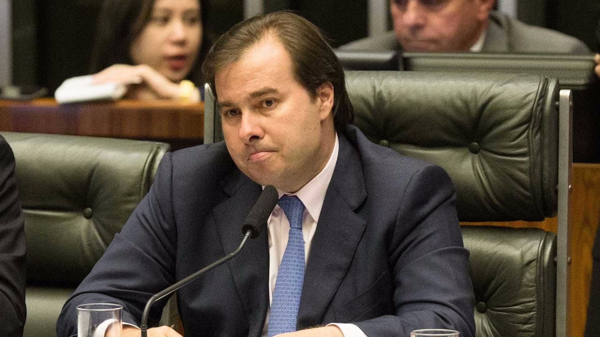 Maia diz que votaria Previdência 'amanhã', mas não tem votos Maia diz que votaria Previdência 'amanhã', mas não tem votos