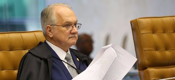 Fachin prorroga prazo para Temer responder às perguntas da PF Fachin prorroga prazo para Temer responder às perguntas da PF
