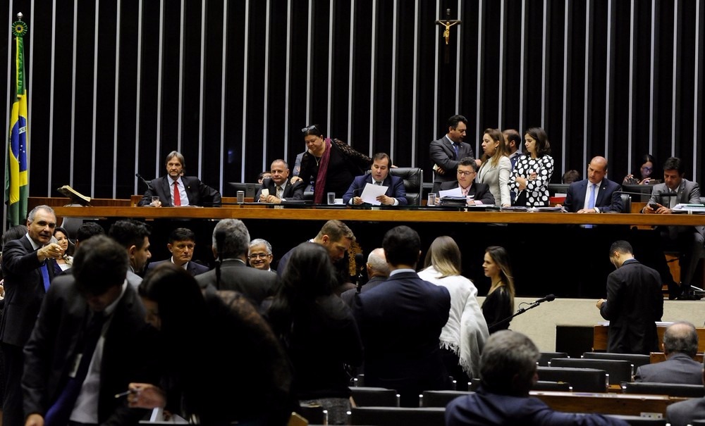 Deputados no plenário da Câmara para análise da proposta que acaba com progressão de regime para quem matar policial (Foto: Luis Macedo/Câmara dos Deputados)