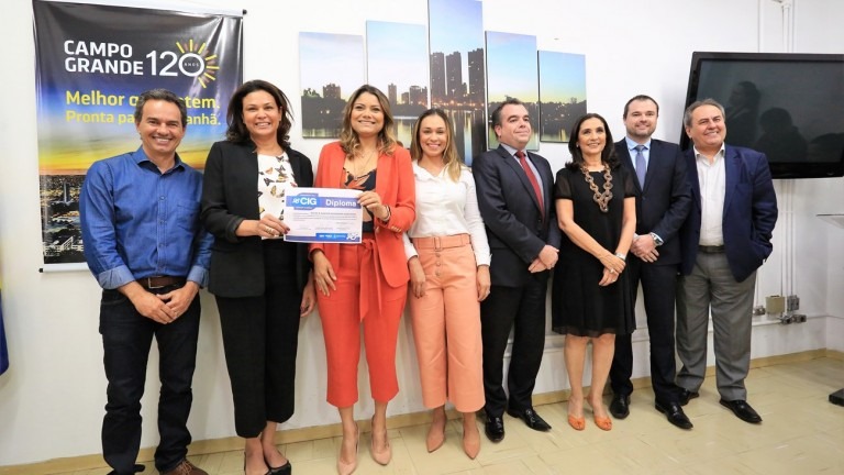 Empresas recebem selo por promover igualdade de gênero no trabalho DAVID MAJELLA