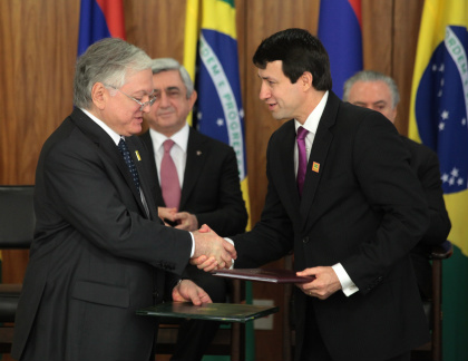 Secretário-executivo Novacki e ministro armeno Nalbandian (Fotos: Antônio Araujo/Mapa