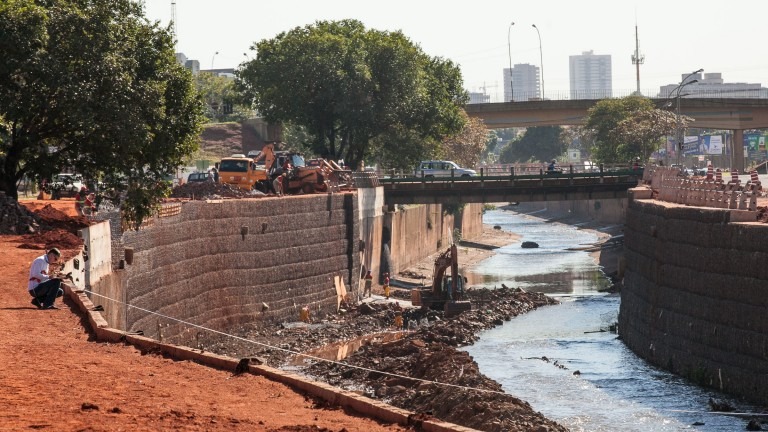 Prefeitura já concluiu 60% das obras de revitalização do Anhandui