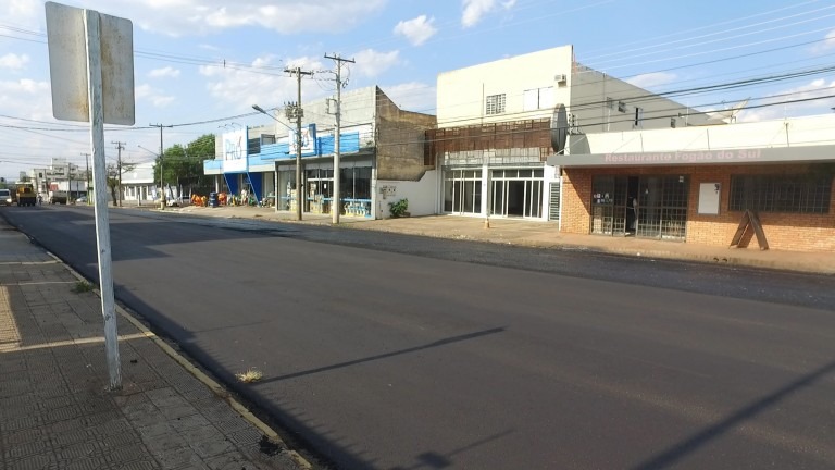 Trabalhos de recapeamento na 13 de Maio avança Trabalhos de recapeamento na 13 de Maio avança