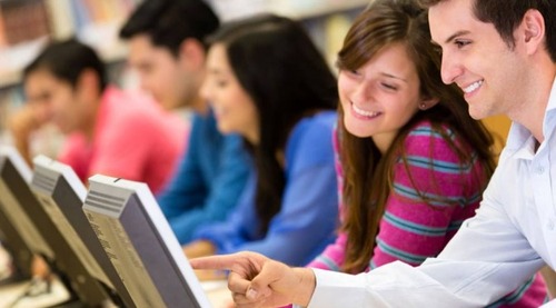 Descontos de 10% a 50% em instituições de educação infantil, ensinos fundamental, médio e profissionalizante, cursos de graduação, pós-graduação, capacitação profissional, cursinhos para concursos e escolas de idiomas