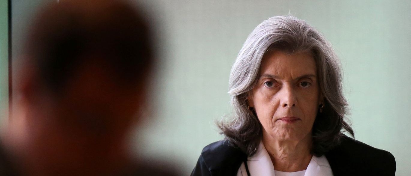 Cármen Lúcia mantém com Fachin relatoria de pedido de Lula para tentar evitar prisão