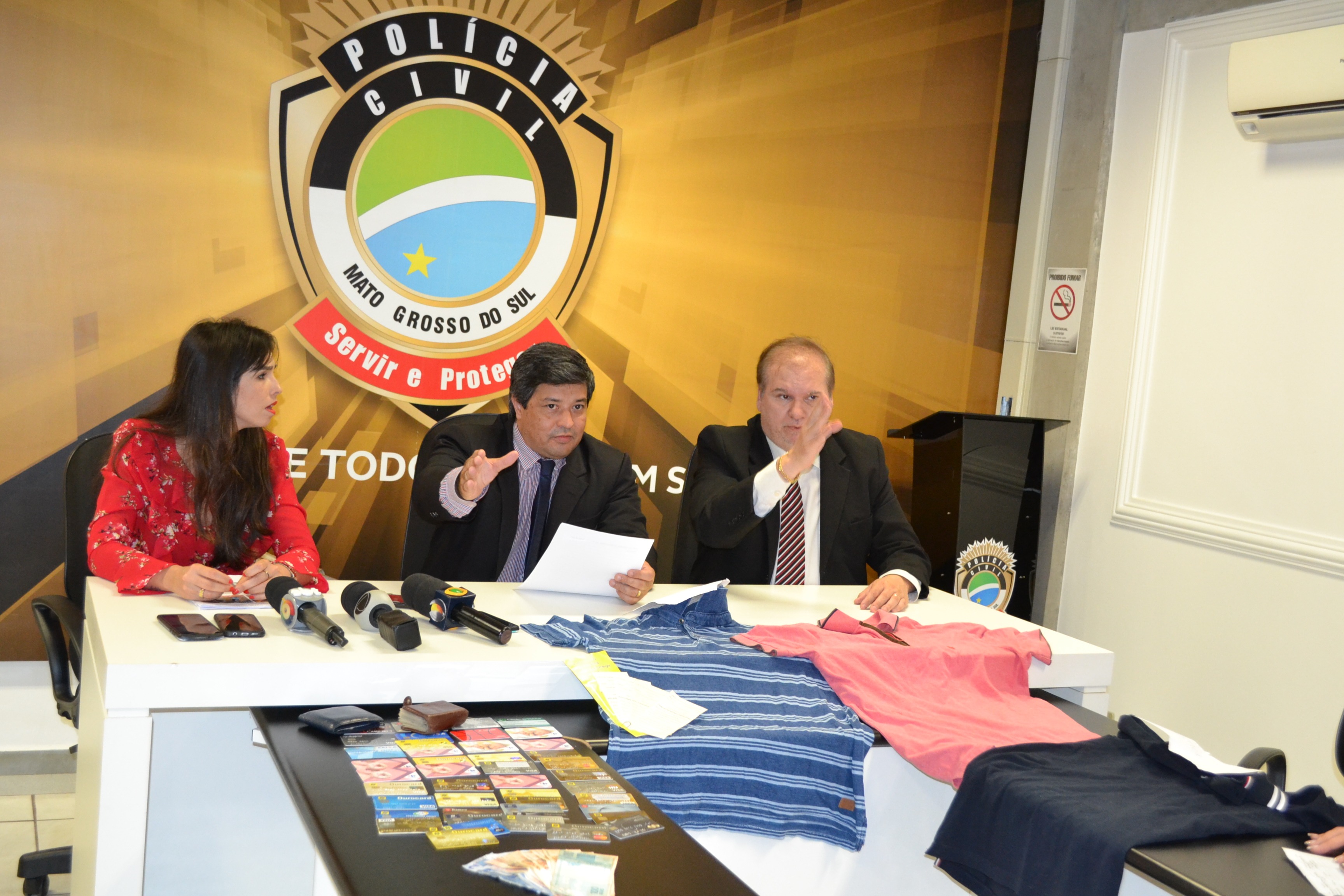 PC prende criminosos que furtavam idosos em agências bancárias da capital PC prende criminosos que furtavam idosos em agências bancárias da capital