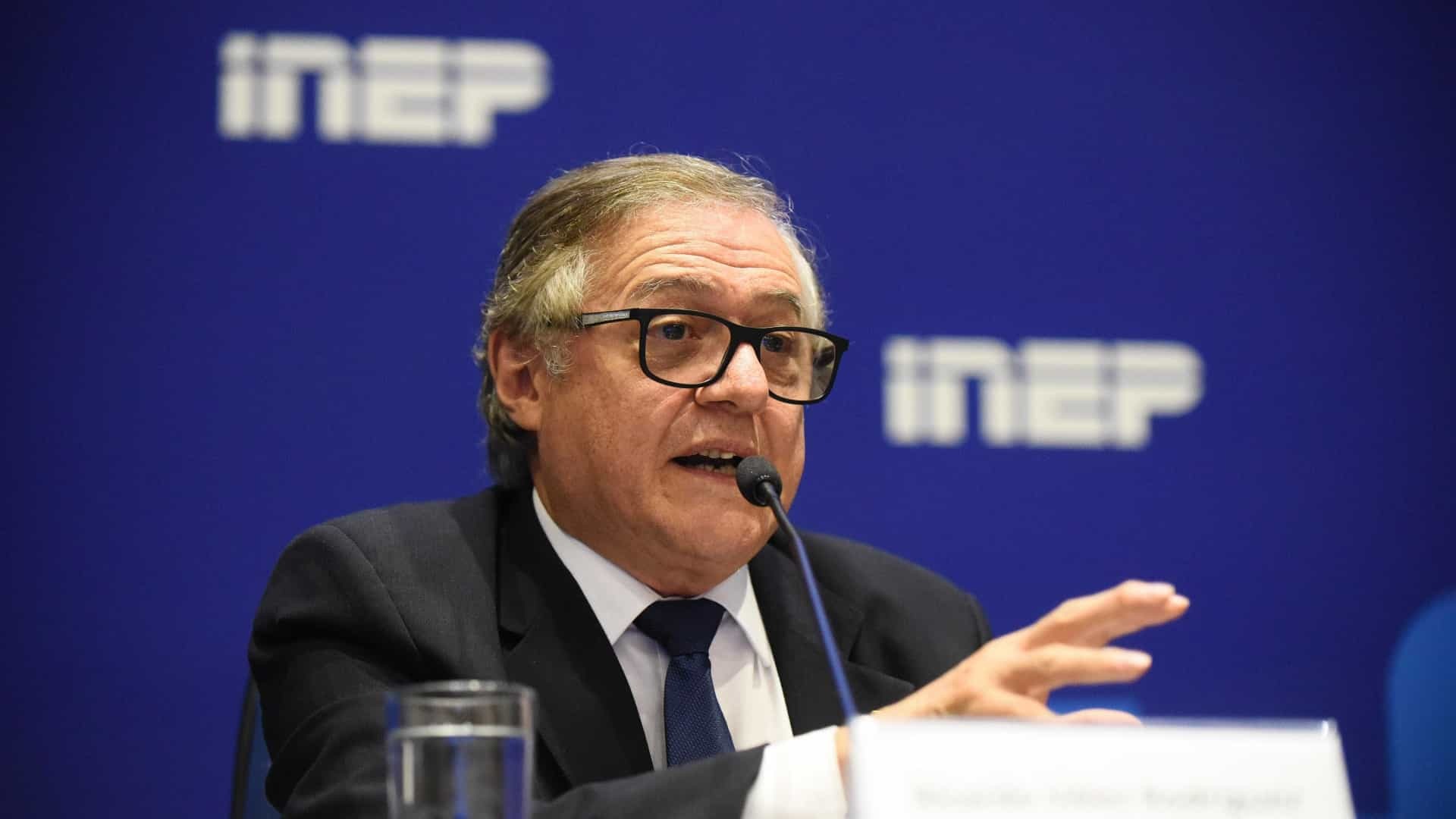 Mpf pede explicação a ministro da educação sobre carta para escolas