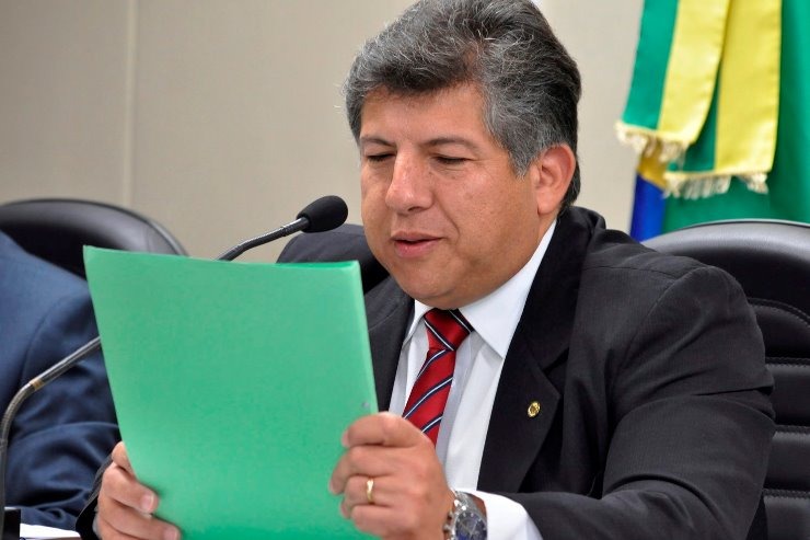 Frente se reúne nesta terça-feira para debater questões sobre Assistência Social Evento, proposto pelo deputado Lidio Lopes, será no Plenarinho Deputado Nelito Câmara a partir das 14h. Luciana Nassar