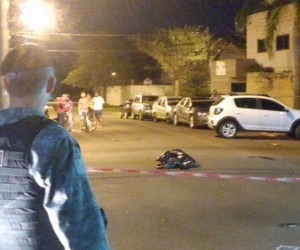 Trio tenta roubar posto de combustíveis no Coopharádio; um morre e outros dois fogem WhatsApp